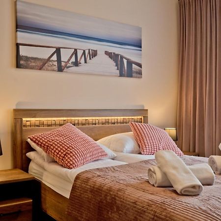 Apartament Orlando W Porto Leba 350M Od Morza Exteriör bild