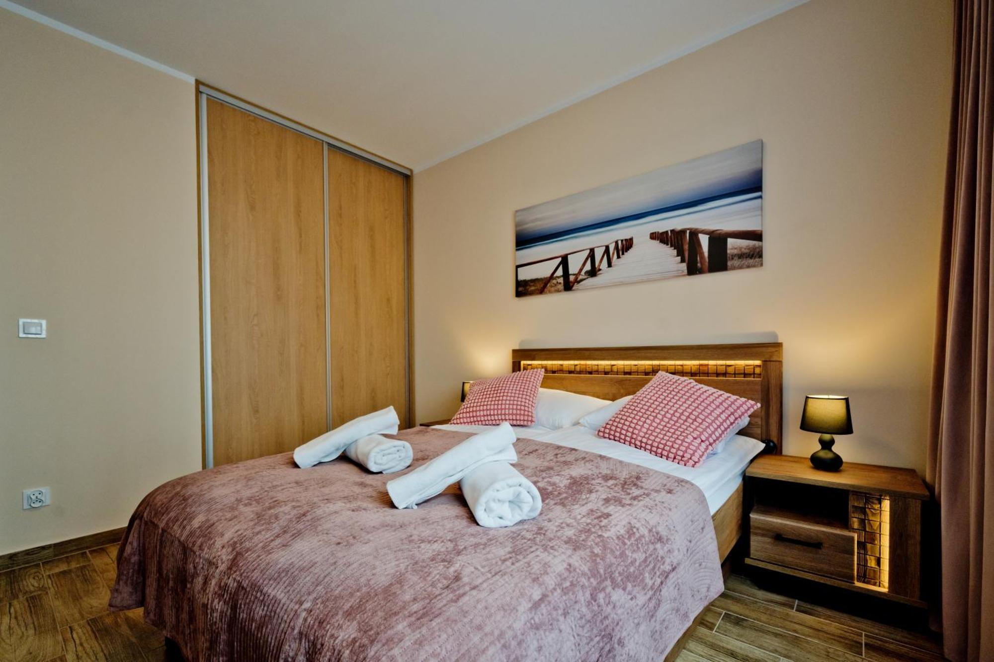 Apartament Orlando W Porto Leba 350M Od Morza Exteriör bild