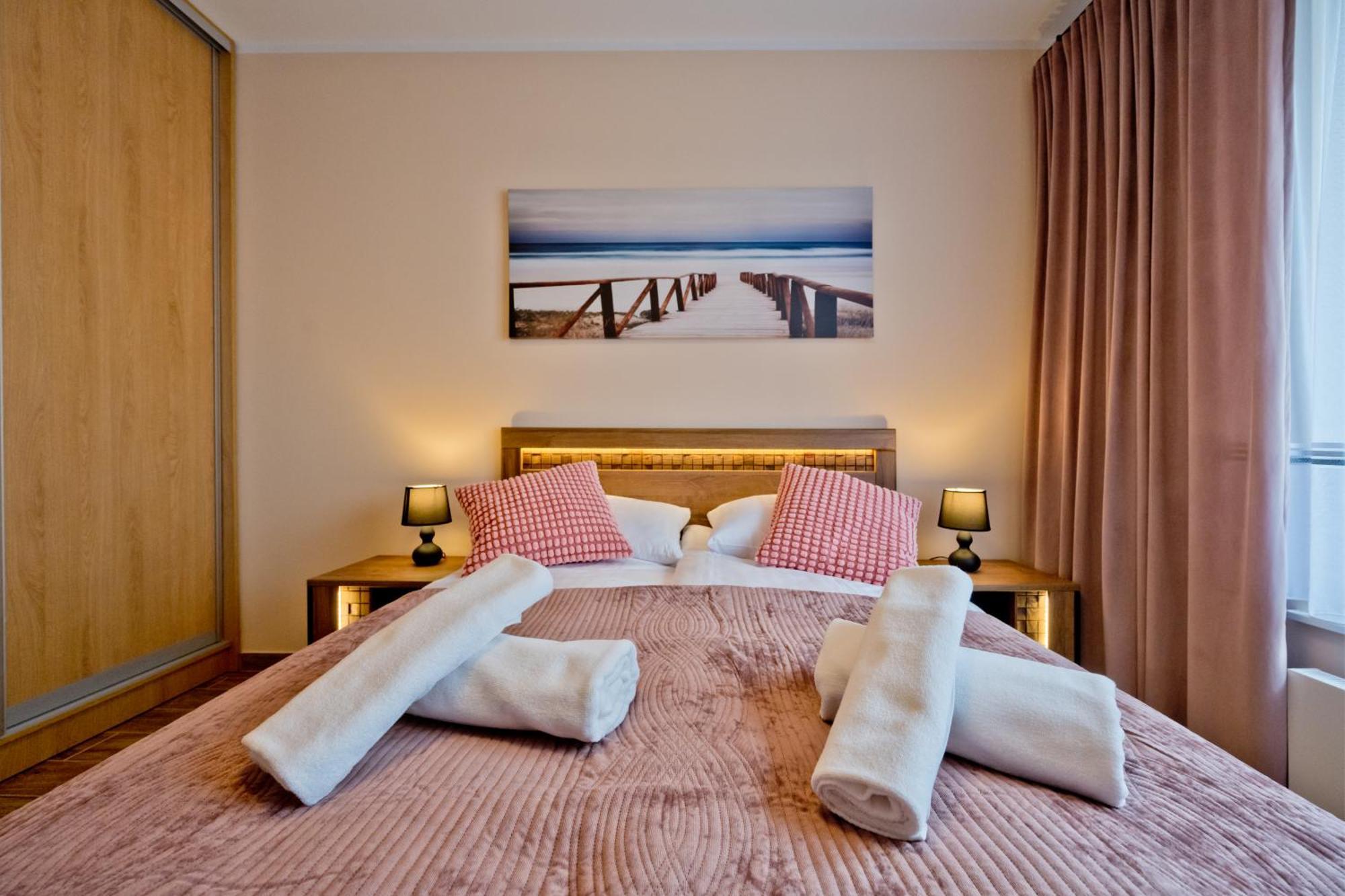 Apartament Orlando W Porto Leba 350M Od Morza Exteriör bild